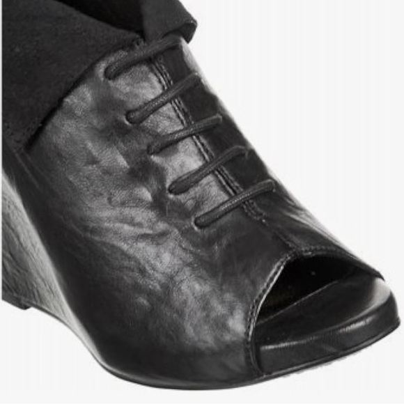 Sam Edelman lace up leather ankle booties - Picture 11 of 12